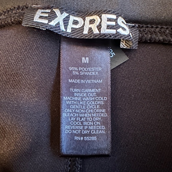 Express Women’s Soft Wax Like leggings size Medium stretch - Picture 5 of 10